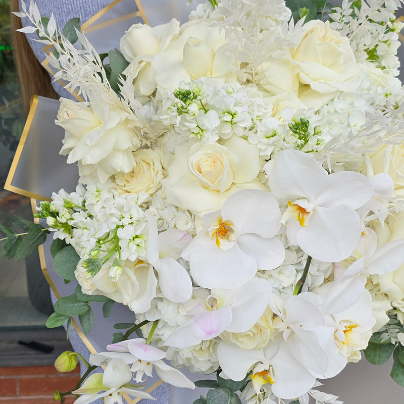The Heavenly Sent Bouquet