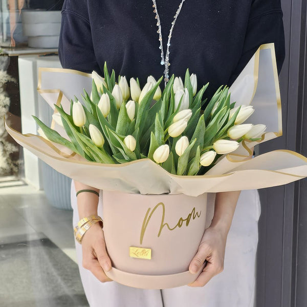 Mom Signature Tulips
